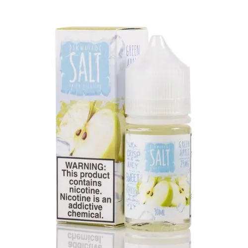Skwezed Salt Green Apple 30ml e-liquid box and bottle with nicotine warning label.
