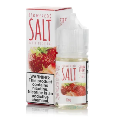Skwezed Salt Strawberry e-liquid 30ml bottle and packaging, featuring strawberry images and nicotine warning label.